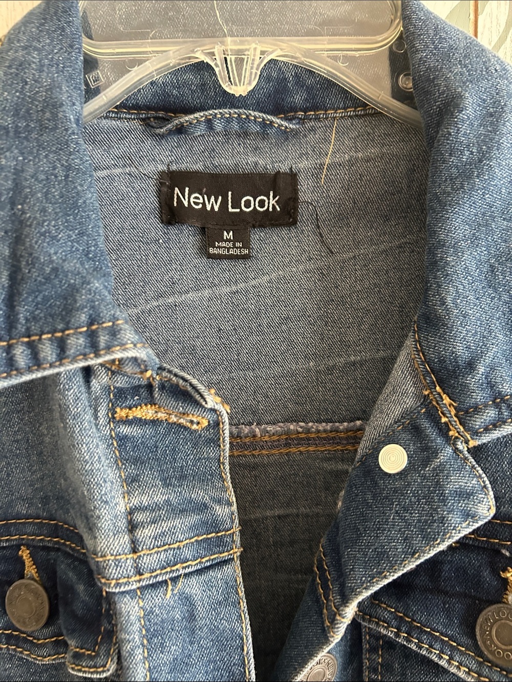 New Look Medium Wash Blue Denim Trucker Jacket size medium - Picture 3 of 6